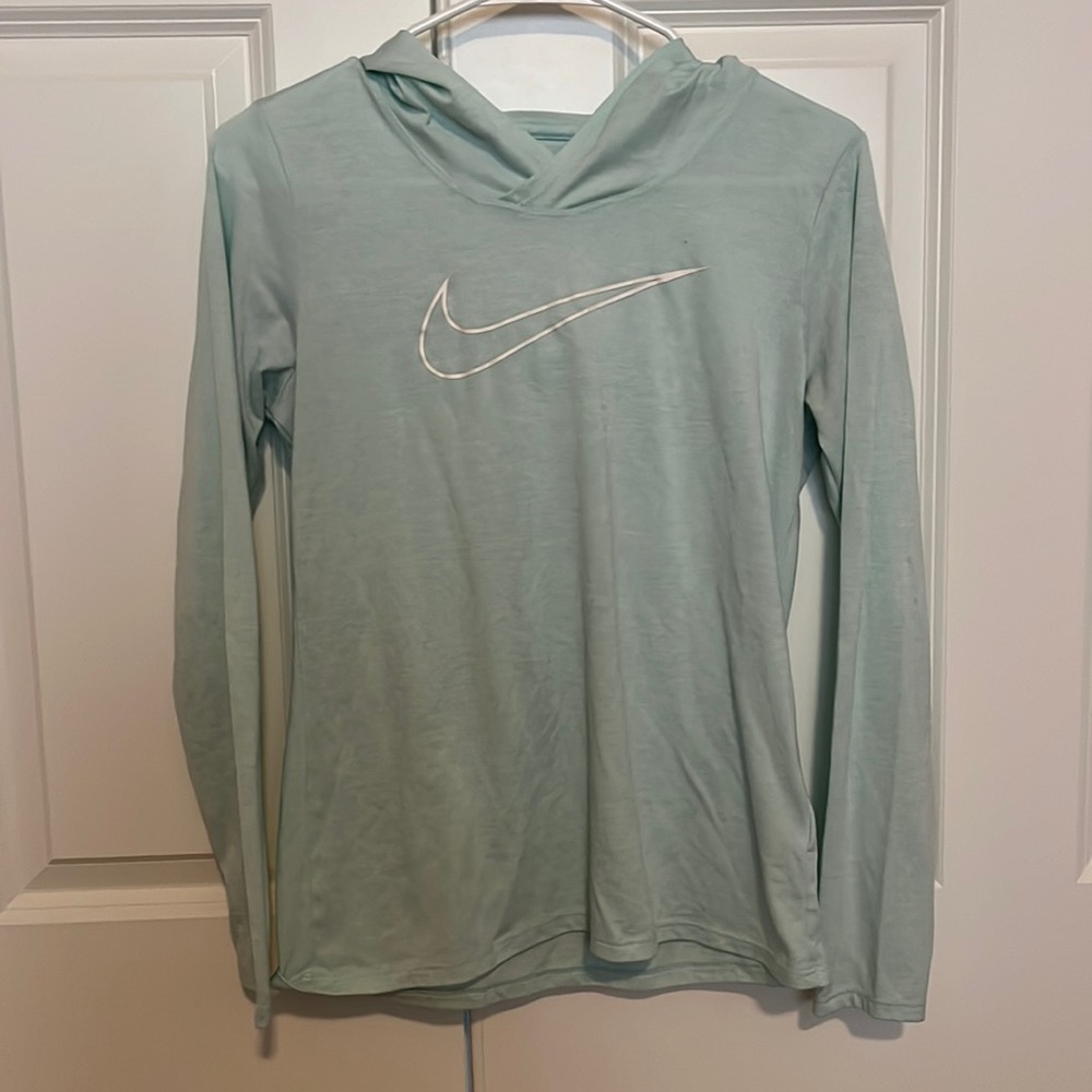 Nike Pullover - Picture 1 of 4